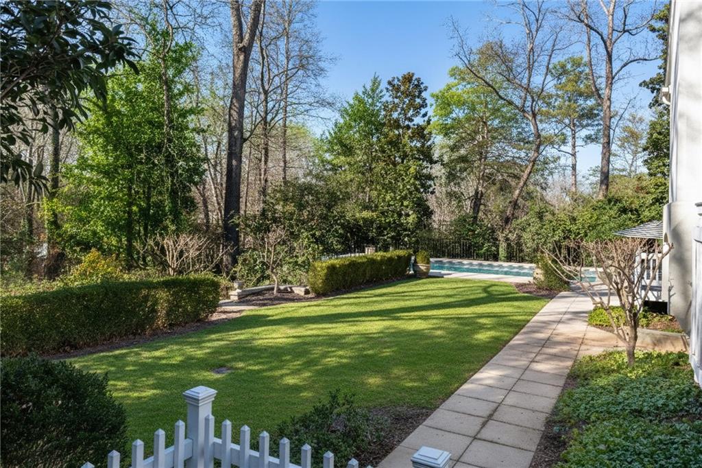 3460 Paces Valley Road Northwest Atlanta, GA 30327 - Photo 42 of 45 a view of a park with large trees