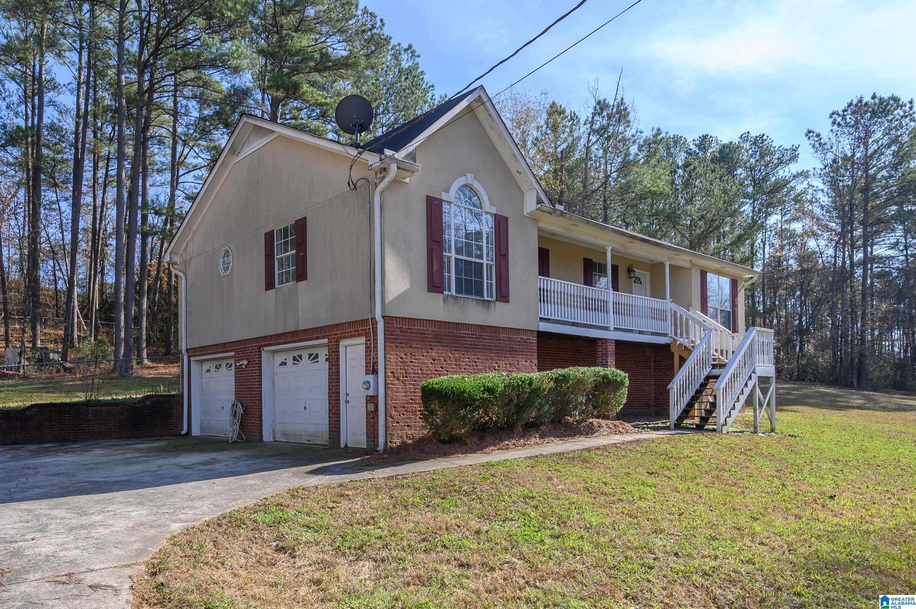 1402 Sardis Road Gardendale, AL 35071 - Photo 3 of 35