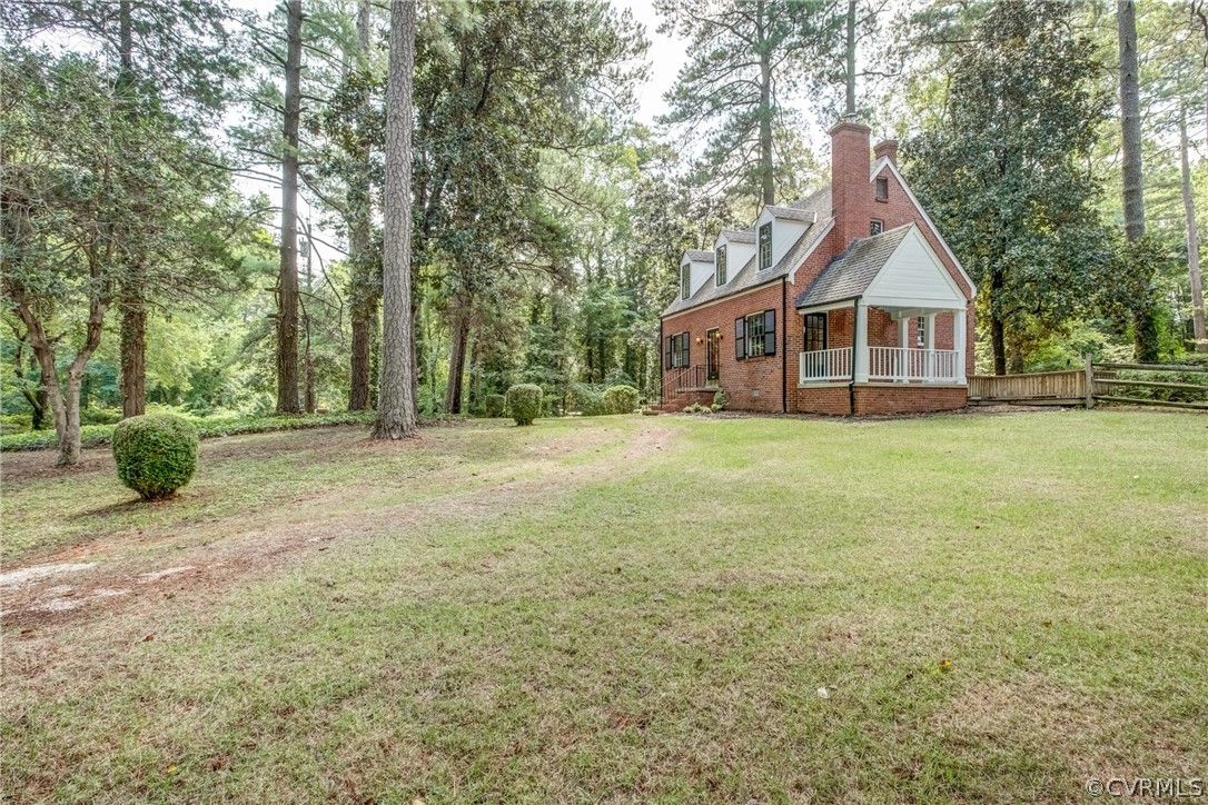 8553 Old Spring Road Richmond, VA 23235 - Photo 7 of 49