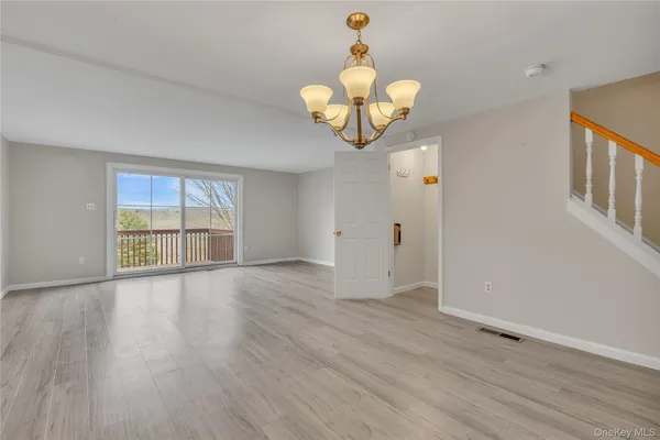 $500,000 | 203 Williamsburg Drive, Mahopac, NY 10541