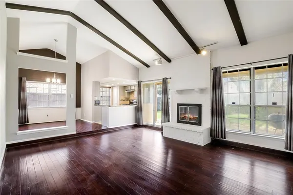 $1,975 | 2736 Meadow Harvest Lane, Dallas, TX 75237