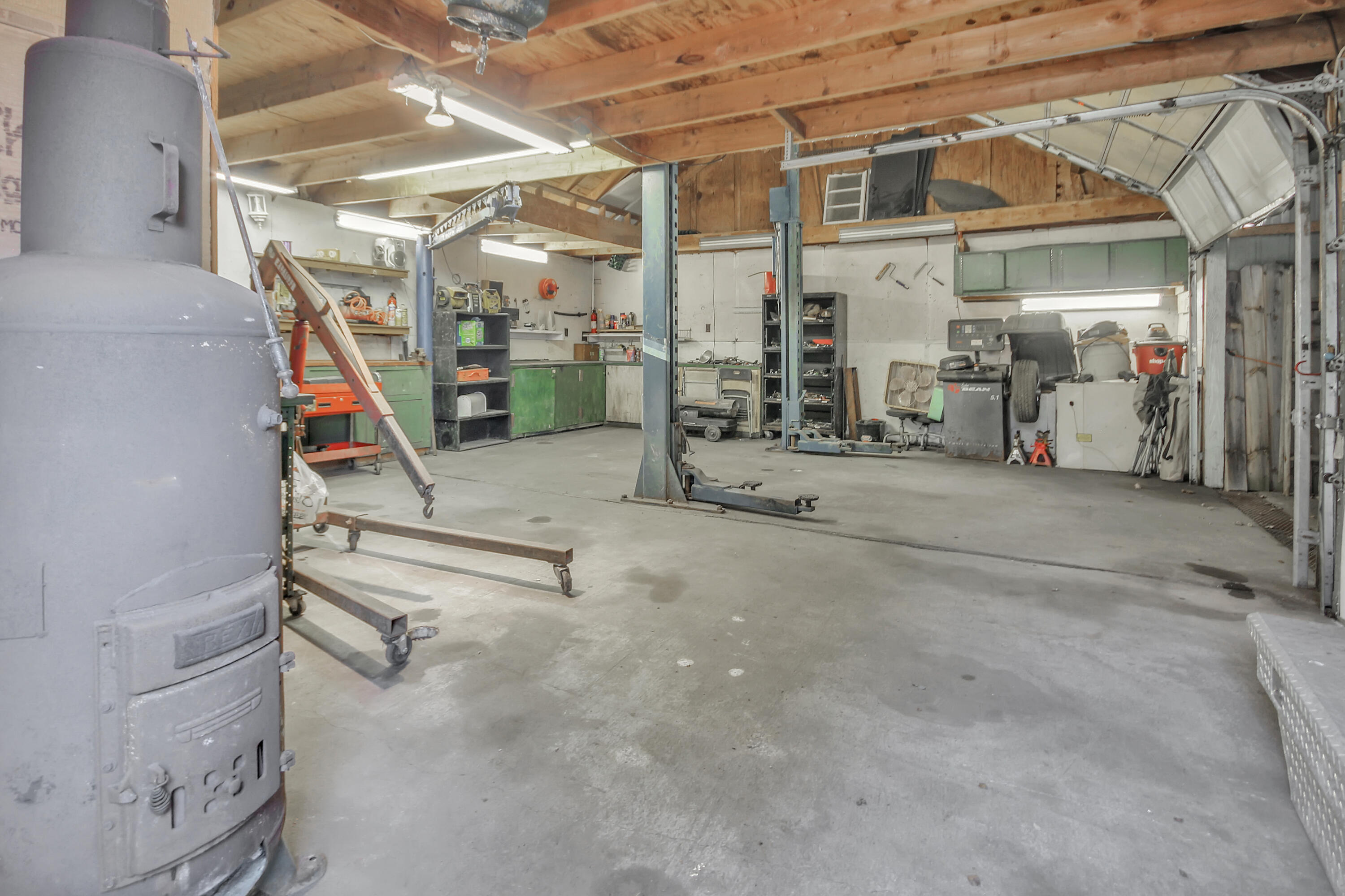 2321 Burr Street Gary, IN 46406 - Photo 26 of 29 a view of a room with gym equipment