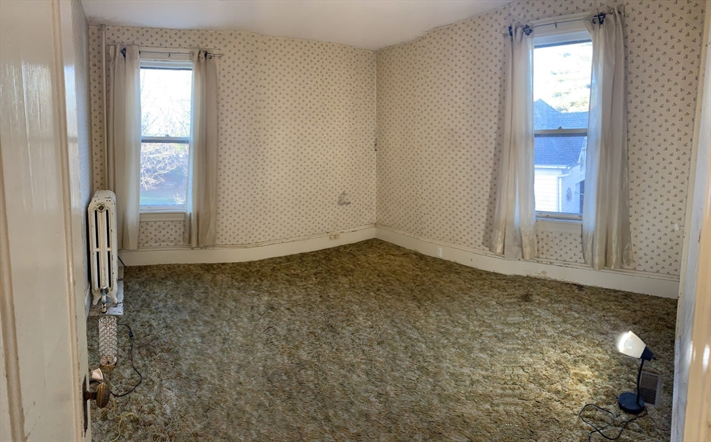 72 Green Street Athol, MA 01331 - Photo 23 of 36 a view of an empty room with window
