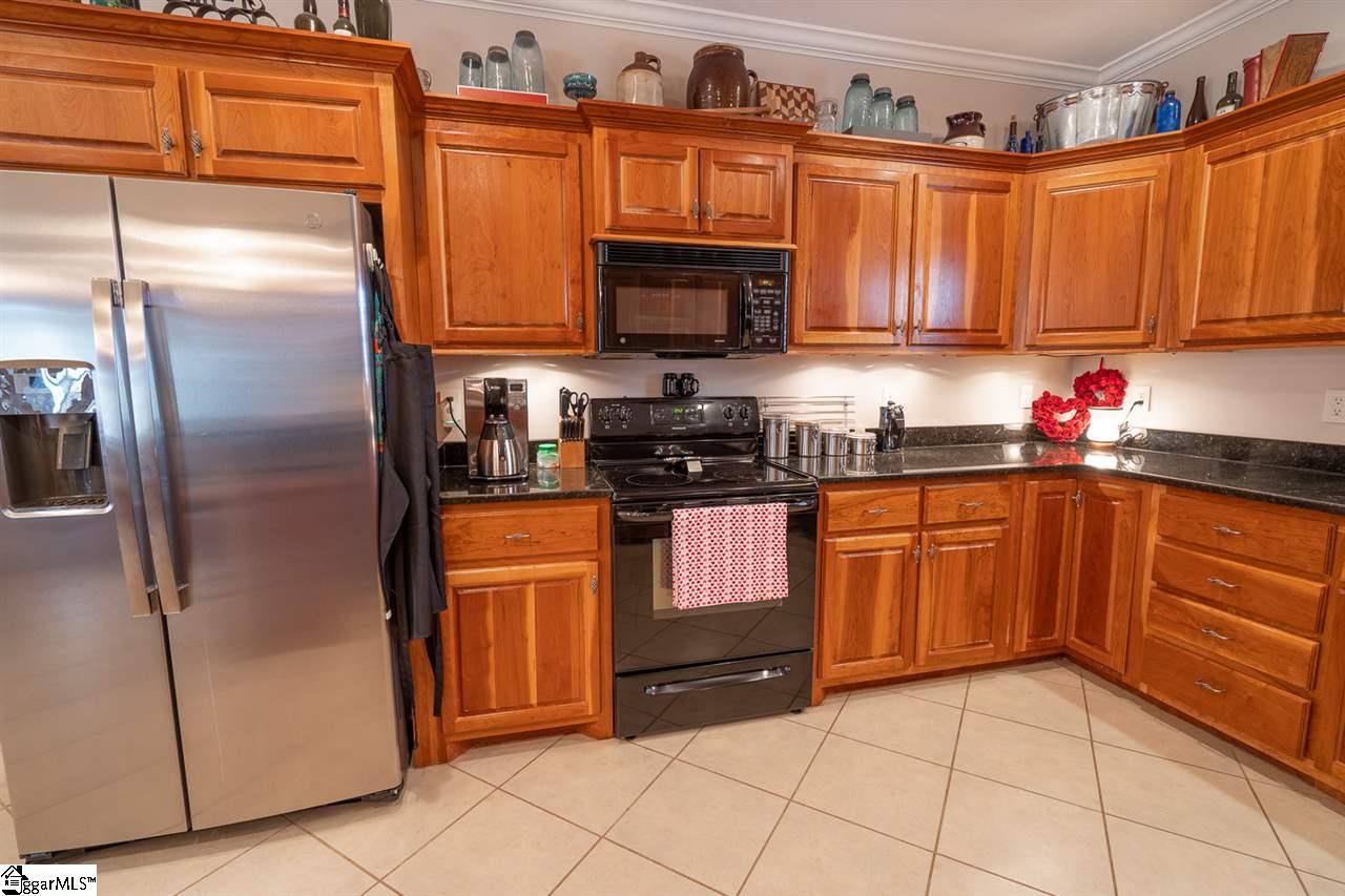 220 Boggs Road Belton, SC 29627 - Photo 12 of 36