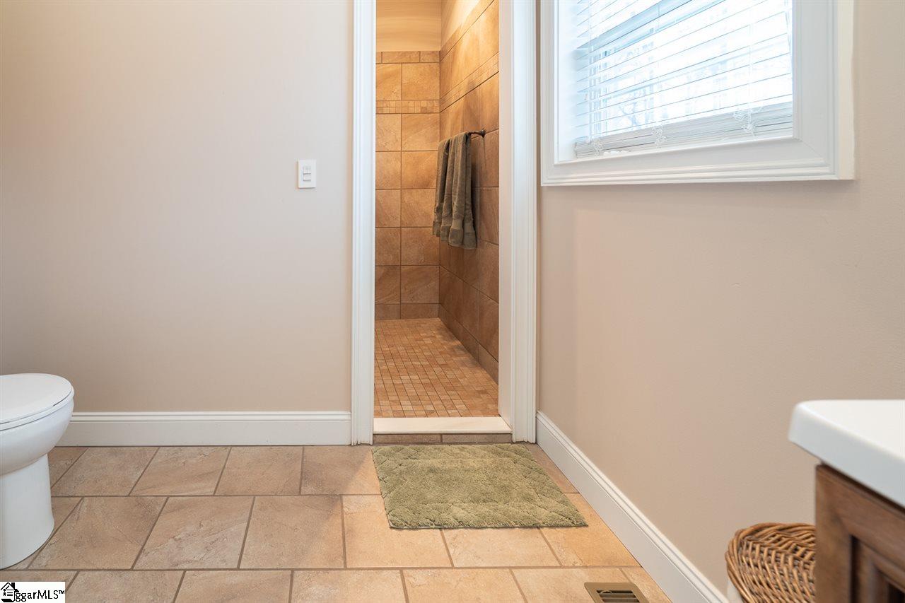 220 Boggs Road Belton, SC 29627 - Photo 19 of 36