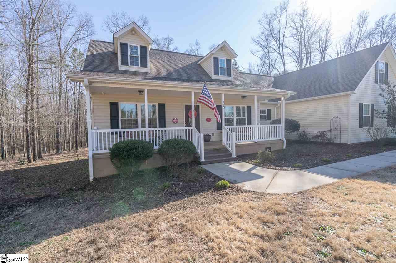 220 Boggs Road Belton, SC 29627 - Photo 4 of 36