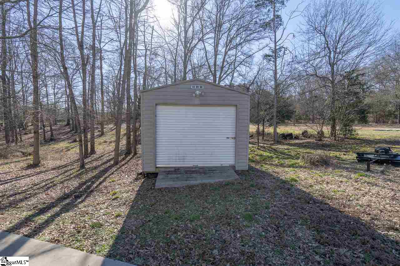 220 Boggs Road Belton, SC 29627 - Photo 34 of 36