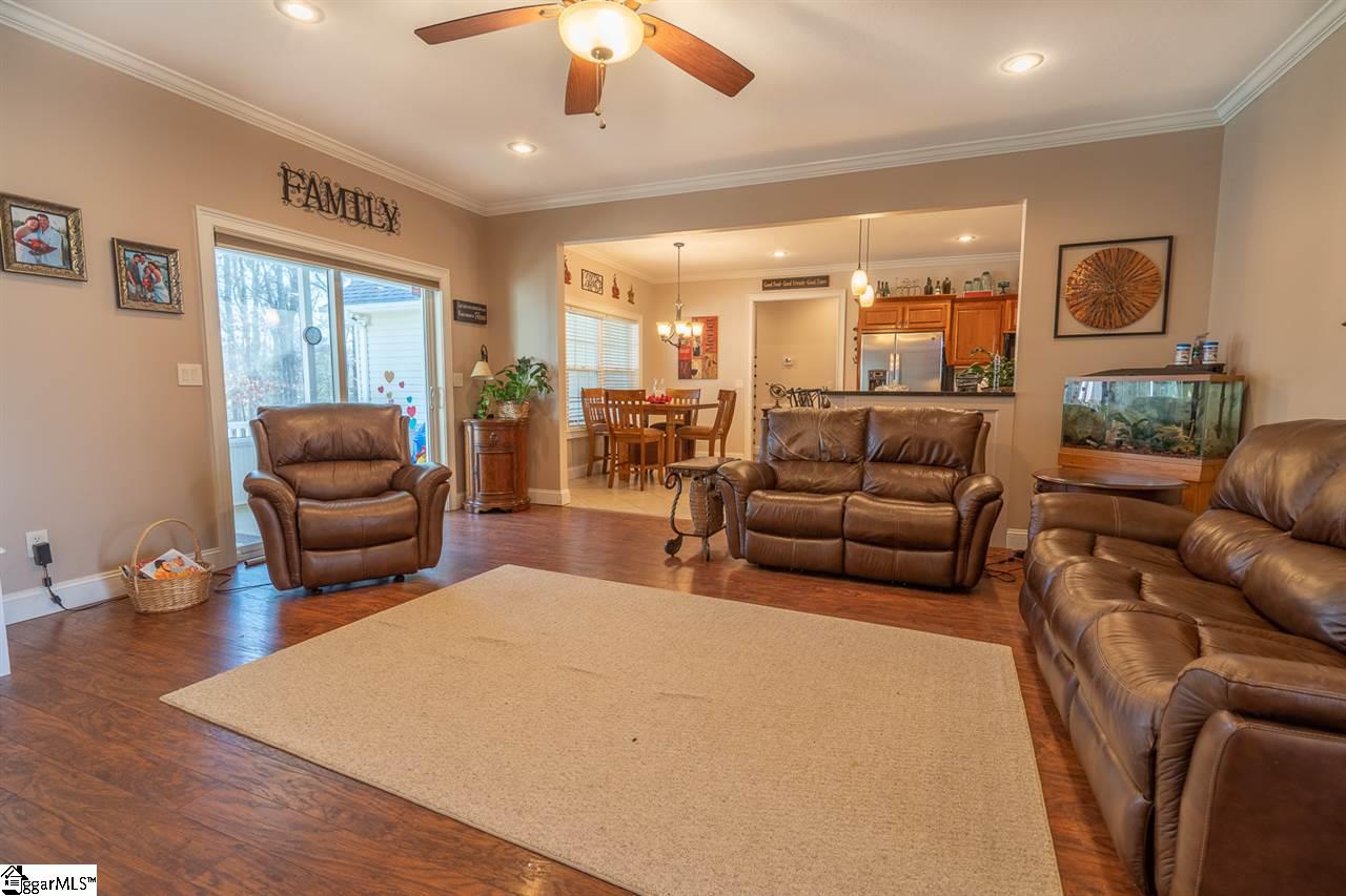 220 Boggs Road Belton, SC 29627 - Photo 9 of 36