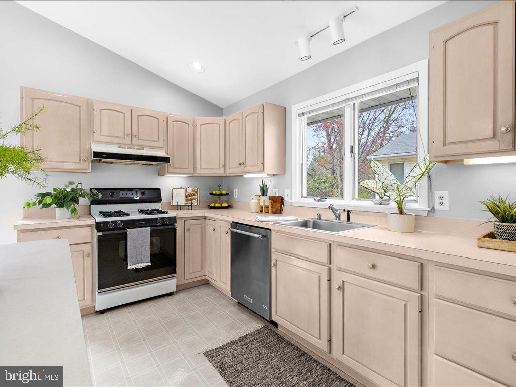 1456 Grandview Road Arnold, MD 21012 - Photo 18 of 54 Gallery Image 18