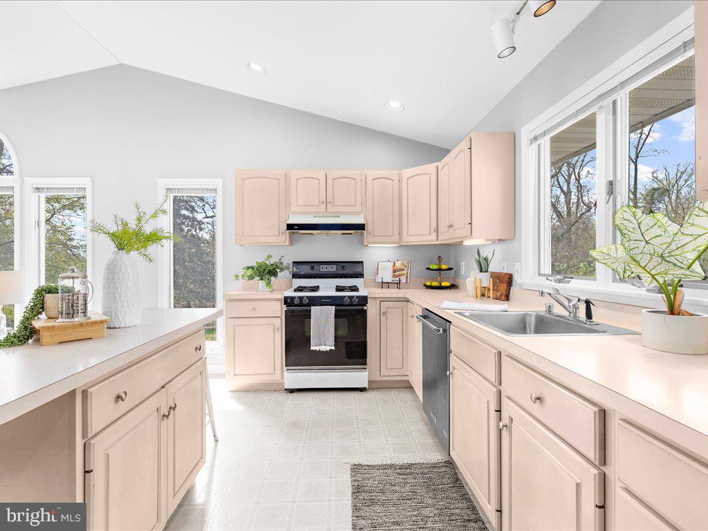 1456 Grandview Road Arnold, MD 21012 - Photo 19 of 54 Gallery Image 19