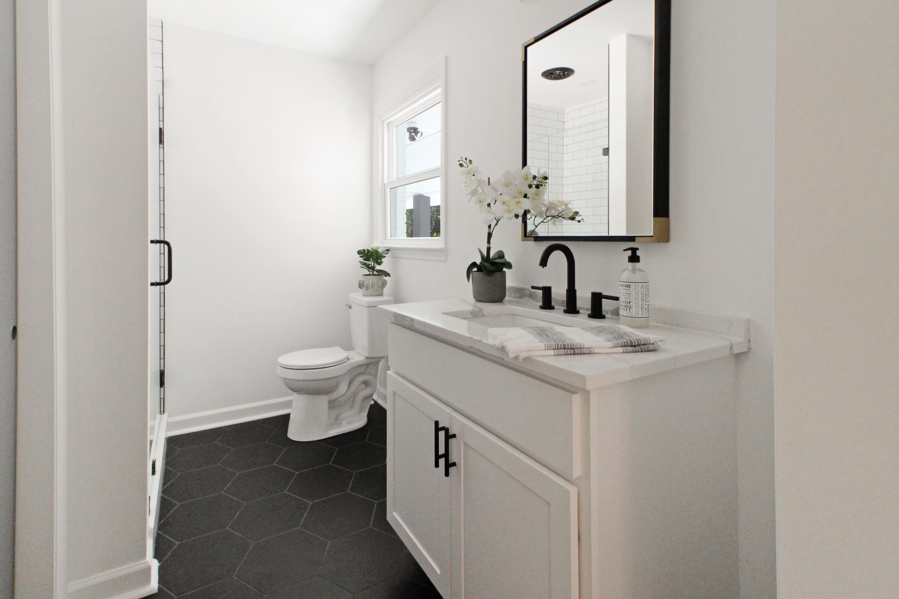1203 Chesterfield Road North Charleston, SC 29405 - Photo 11 of 19 Master Bath