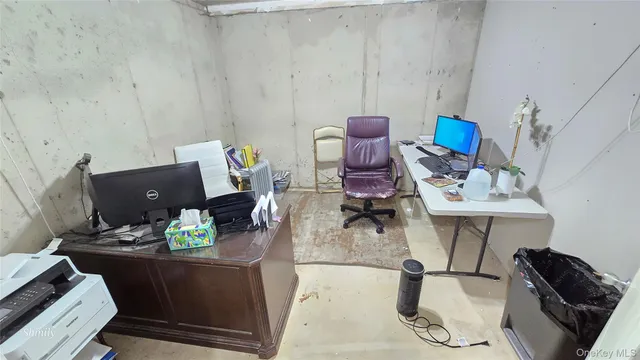 a view of a storage & utility room