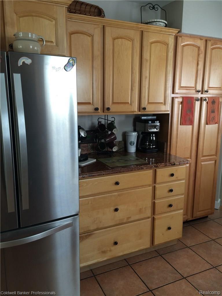 2815 Bembridge Road Royal Oak, MI 48073 - Photo 7 of 28 Kitchen 1.JPG