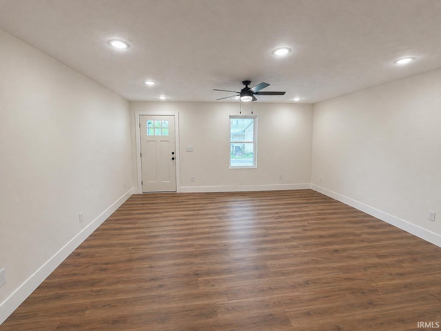 515 College Avenue Mitchell, IN 47446 - Photo 2 of 11