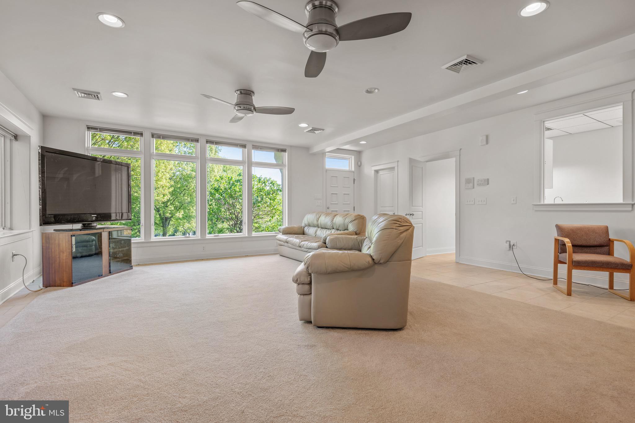23 Deerfield Road Lancaster, PA 17603 - Photo 64 of 92