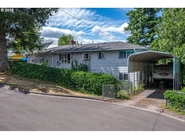 $475,000 | 446 Southeast Kibling Street, Troutdale, OR 97060