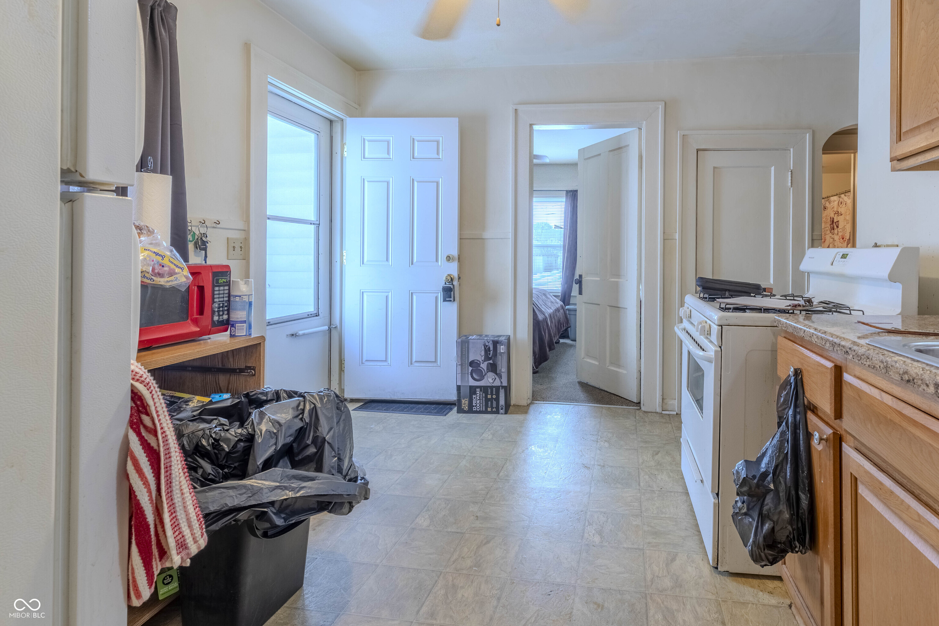 2116 George Street Anderson, IN 46016 - Photo 3 of 13