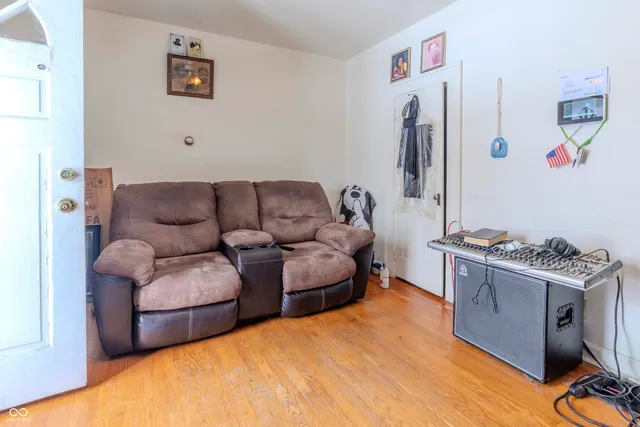 $95,000 | 2116 George Street, Anderson, IN 46016