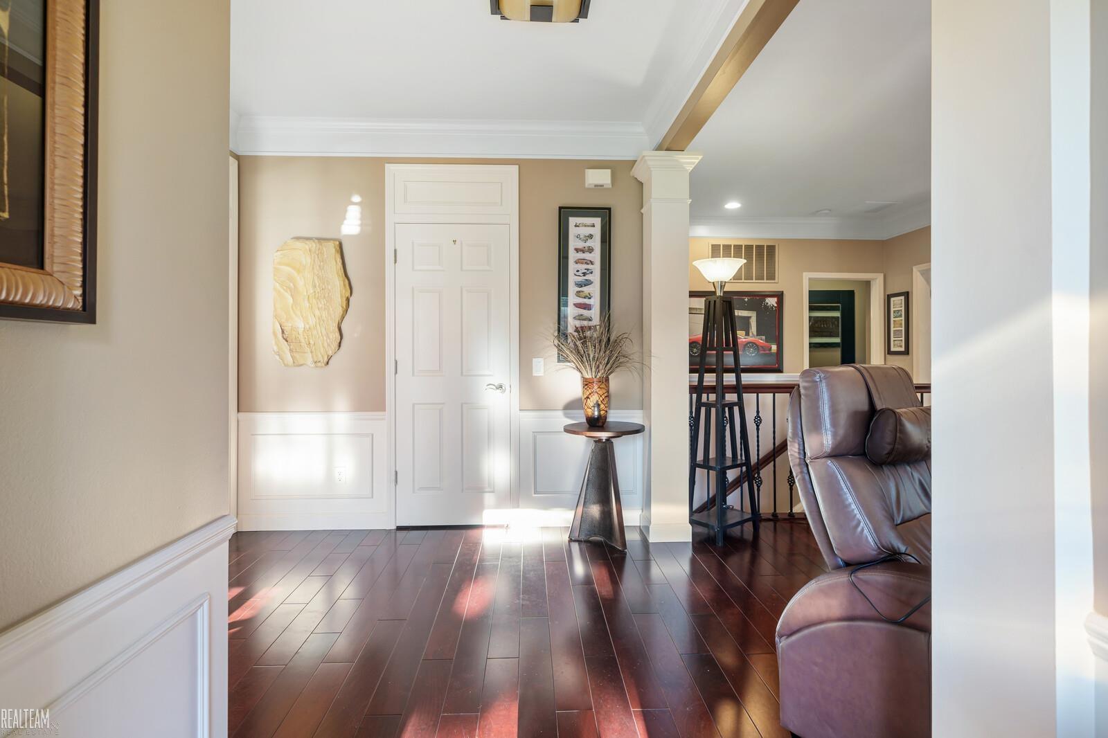 5043 Belmonte Drive Rochester, MI 48306 - Photo 7 of 46 50192211-3d7e4283-48ae-4703-b262-9fe6ba868f85.JPG
