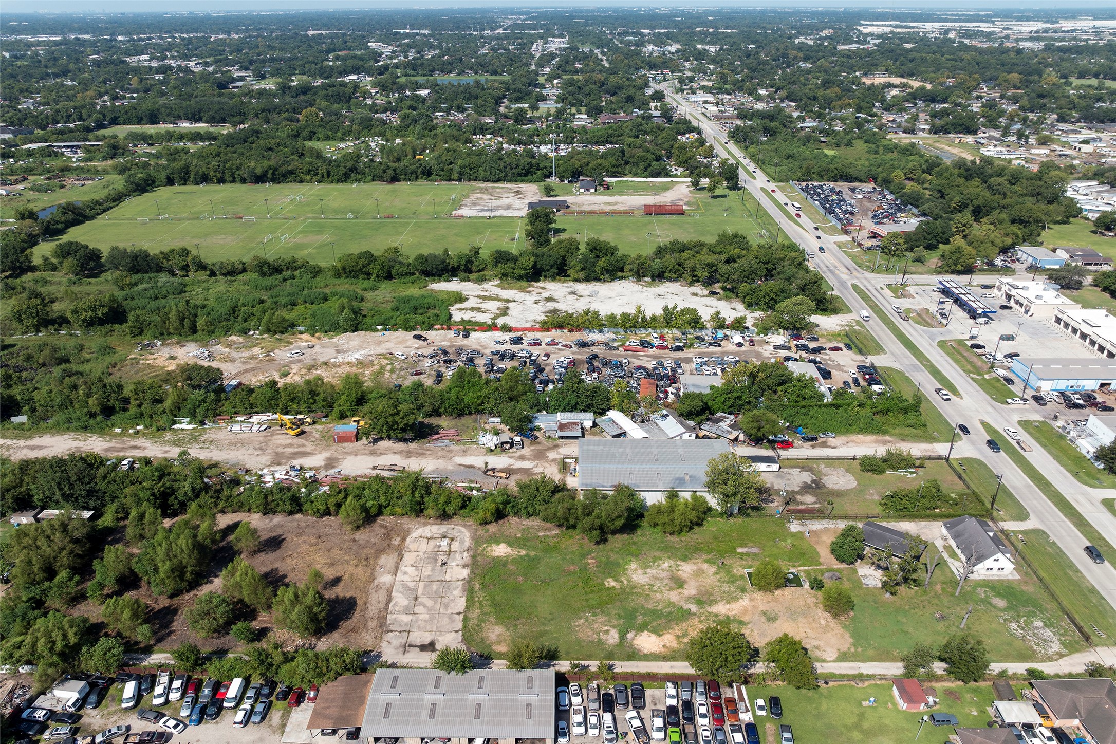 822 Aldine Mail Rte Road Houston, TX 77037 - Photo 4 of 44 an aerial view of city