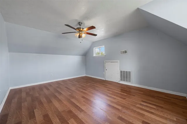 $925,000 | 822 Aldine Mail Rte Road, Houston, TX 77037