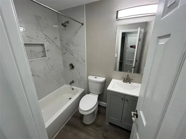 $1,699 | 12508 Meadowcrest Lane, Balch Springs, TX 75180
