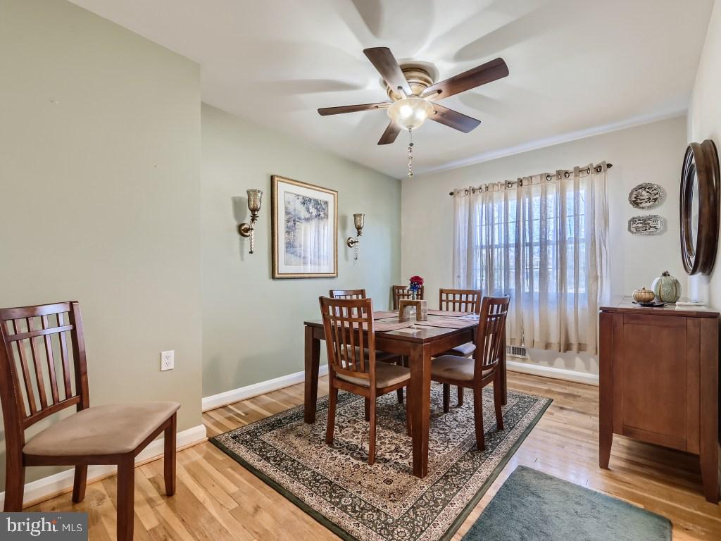 2708 Kirkleigh Road Dundalk, MD 21222 - Photo 8 of 33