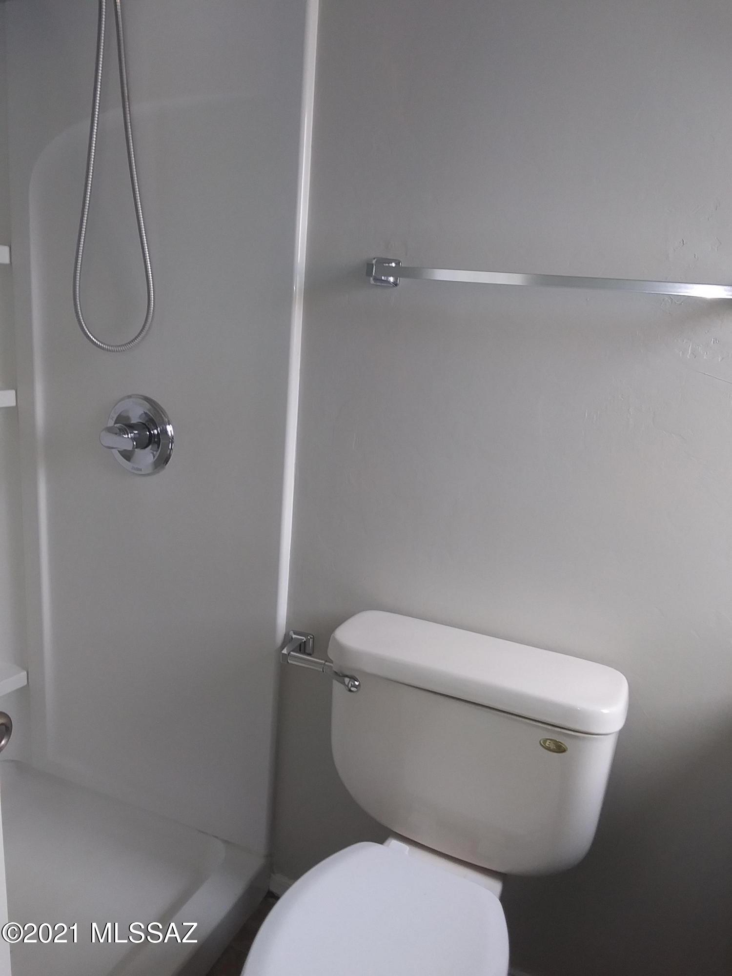 2125 East 35th Street Tucson, AZ 85713 - Photo 16 of 21