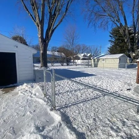 $174,900 | 3205 15th Street, Menominee, MI 49858