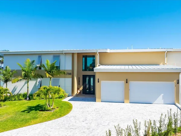 $12,000,000 | 1798 Wavecrest Court, Marco Island, FL 34145