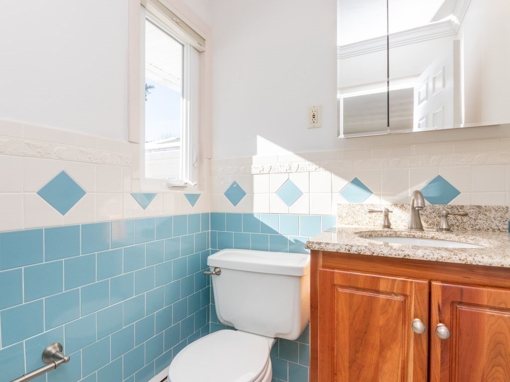 33 Griffin Road Framingham, MA 01701 - Photo 19 of 25 Gallery Image 19