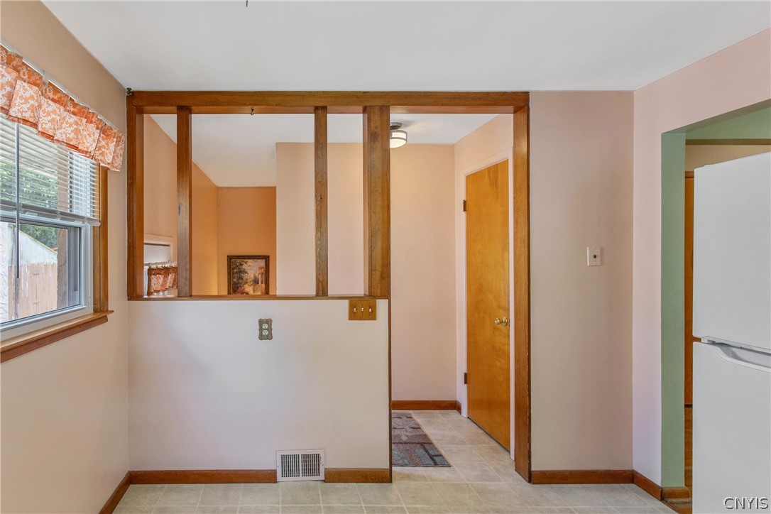 8252 Maple Road Clay, NY 13041 - Photo 33 of 49