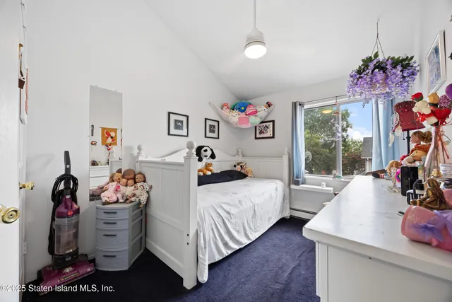 $819,999 | 8 Carpenter Avenue | New Springville