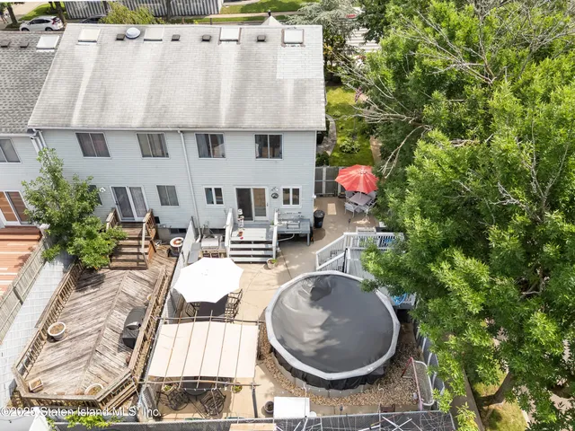 $819,999 | 8 Carpenter Avenue | New Springville