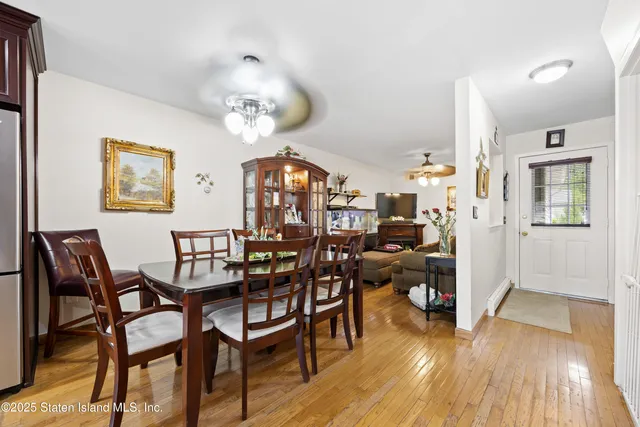 $819,999 | 8 Carpenter Avenue | New Springville