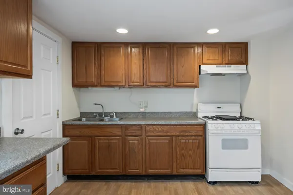 $237,500 | 102 Shreve Street, Mount Holly, NJ 08060