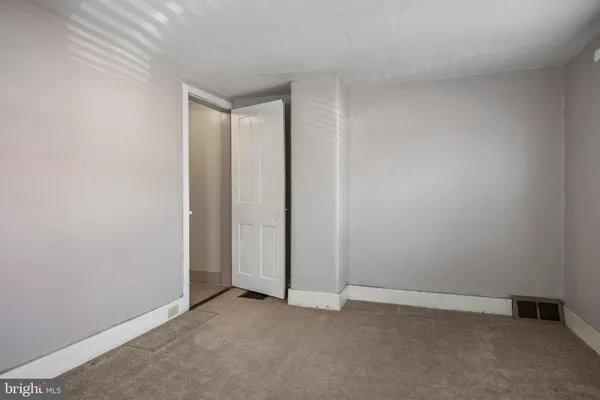 $237,500 | 102 Shreve Street, Mount Holly, NJ 08060