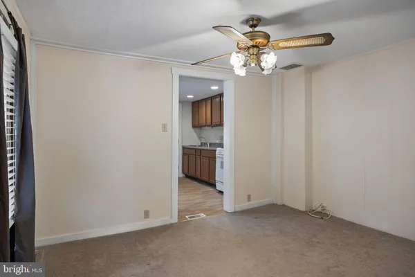 $237,500 | 102 Shreve Street, Mount Holly, NJ 08060