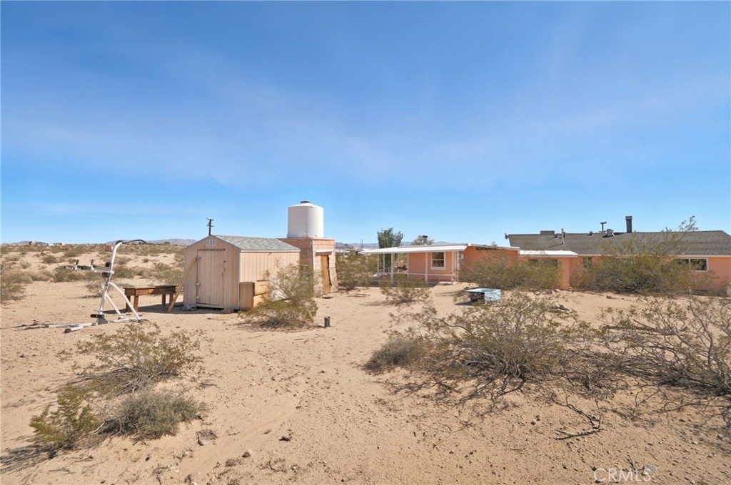66270 Brant Crossing Road Joshua Tree, CA 92252 - Photo 14 of 46 a view of ocean view with beach and ocean view