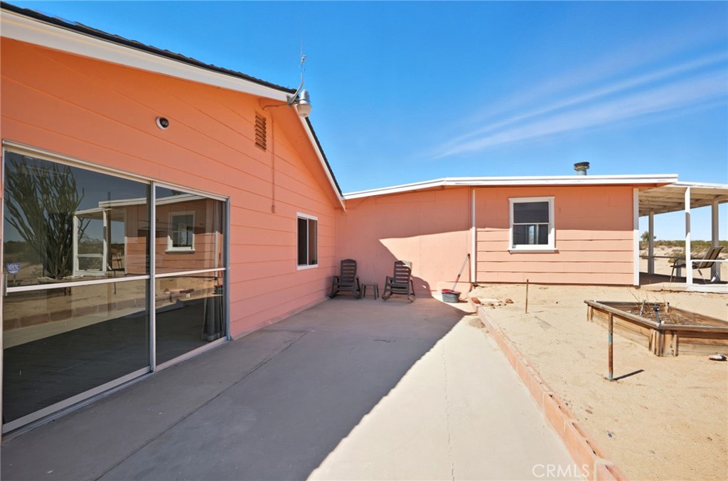 66270 Brant Crossing Road Joshua Tree, CA 92252 - Photo 8 of 46