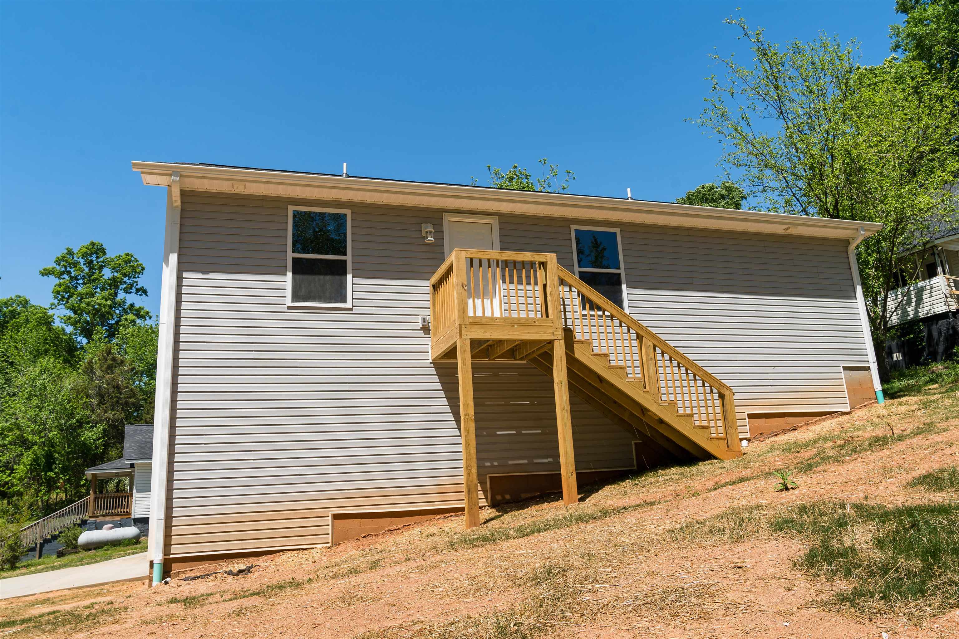 416 Love Springs Road Cowpens, SC 29330 - Photo 3 of 21