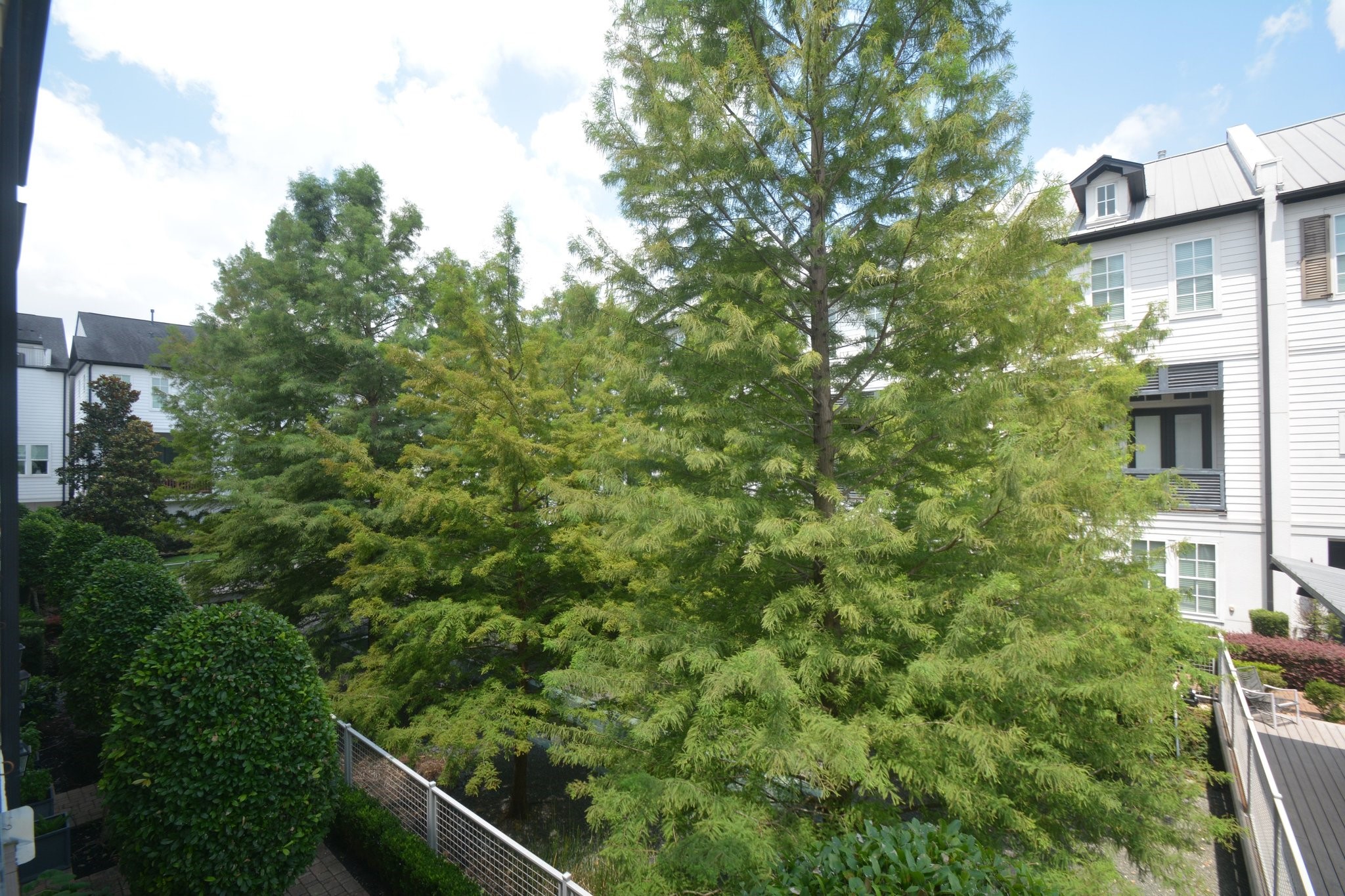 2960 Rusk Street Houston, TX 77003 - Photo 6 of 25 View looking out from standing on the balcony.