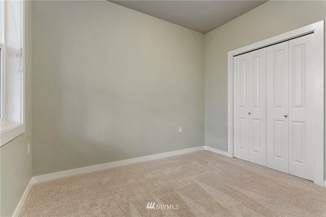 106 Ridgeview Street Sumas, WA 98295 - Photo 13 of 31 a view of an empty room