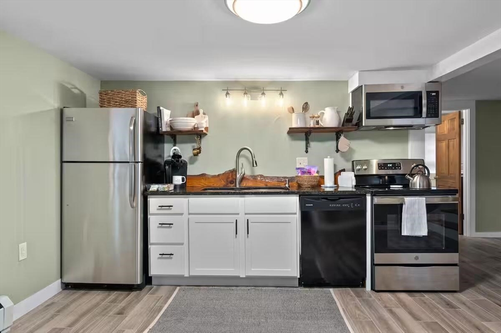 11 Marbleridge Road North Andover, MA 01845 - Photo 31 of 38 Gallery Image 31