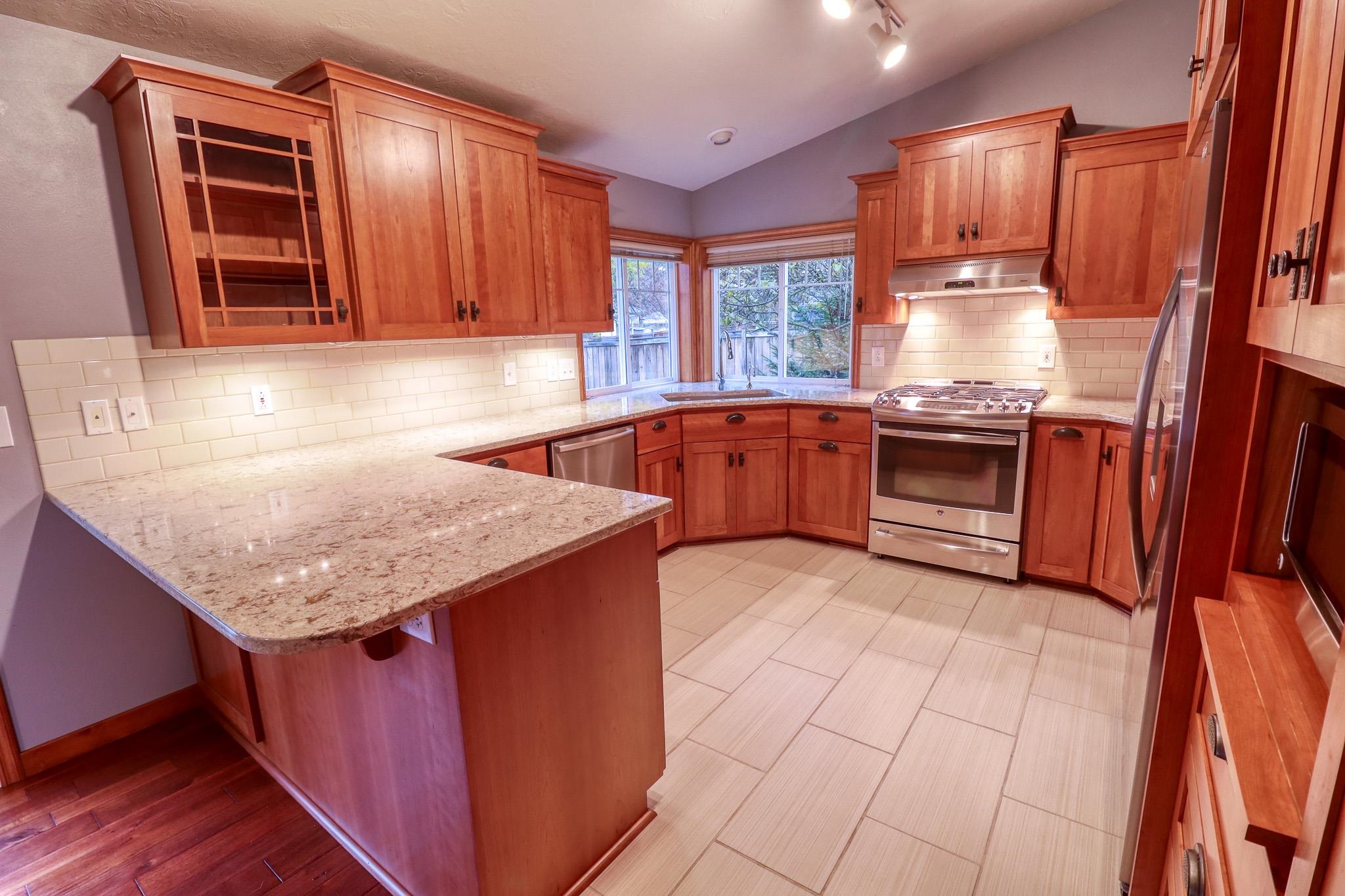 10514 North Arrowhead Drive Spokane, WA 99208 - Photo 5 of 34