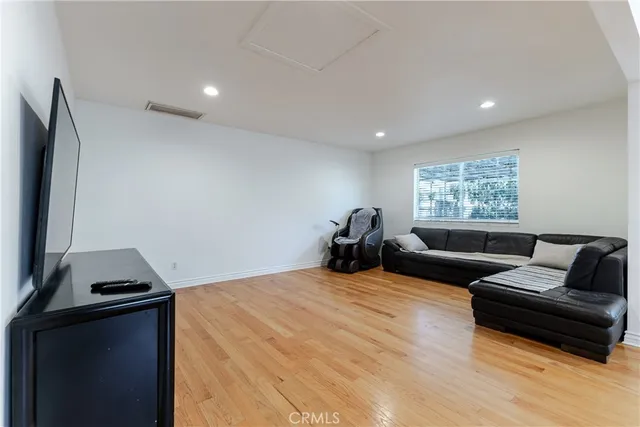 $3,500 | 1217 Elm Avenue, Unit A, Glendale, CA 91201