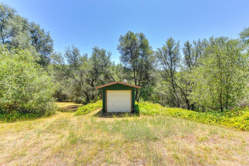 18000 Hale Road Volcano, CA 95689 - Photo 2 of 44