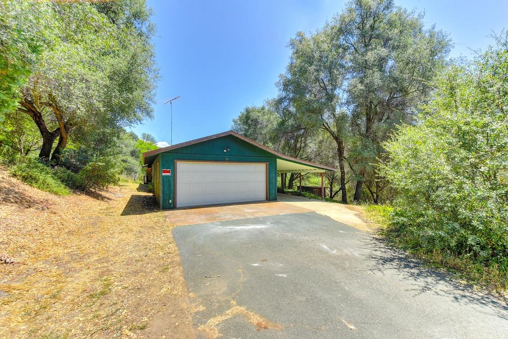 18000 Hale Road Volcano, CA 95689 - Photo 4 of 44