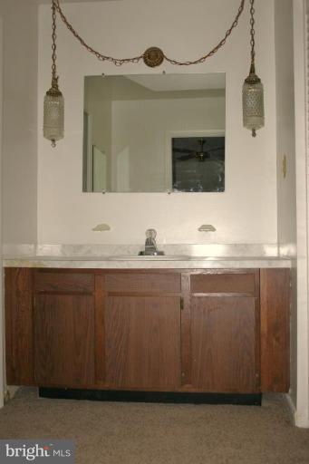 2000 Valley Road Annapolis, MD 21401 - Photo 9 of 17 Master Bath #2