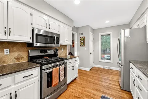 $365,000 | 1029 Northeast Trailwood Drive, Lee's Summit, MO 64086